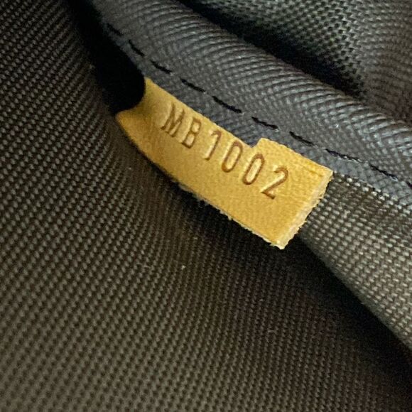 Louis Vuitton Monogram Pegase 45 M23293 Monogram - Picture 9 of 15